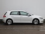 Volkswagen E-Golf E-DITION | Apple Carplay/Android Auto | Adaptive cruise control | Parkeersensoren |