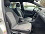 Volkswagen Golf 2.0 TDI R-Line, Pano, Alcantara, 18 inch, Xenon