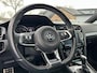 Volkswagen Golf 2.0 TDI R-Line, Pano, Alcantara, 18 inch, Xenon