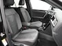 Volkswagen T-Roc 1.5 TSI R-Line Edition Automaat - ACC- Apple Carplay/Android Auto - Camera - Stoelverwarming - Side Assist - LED