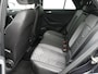 Volkswagen T-Roc 1.5 TSI R-Line Edition Automaat - ACC- Apple Carplay/Android Auto - Camera - Stoelverwarming - Side Assist - LED