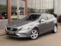 Volvo V40 1.5 T3 Kinetic | Navi | Cruise | Stoelverwarming | Bluetooth | Parkeersensoren | Voorruitverwarming |