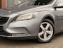Volvo V40 1.5 T3 Kinetic | Navi | Cruise | Stoelverwarming | Bluetooth | Parkeersensoren | Voorruitverwarming |
