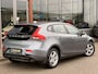 Volvo V40 1.5 T3 Kinetic | Navi | Cruise | Stoelverwarming | Bluetooth | Parkeersensoren | Voorruitverwarming |