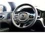 Volvo XC60 2.0 T8 AWD 335kW/456pk Aut8 MJ2026 Plug-in hybrid Ultra Black Edition LUCHTVERING + HARMAN/KARDON + PANORAMADAK + BLIS + STOELMASSAGE + PILOT ASSIST + STOELVERWARMING V&A + ADAPT.CRUISE + STUURVERWARMING + 360 CAMERA + PARKSENSOREN + 21" LM-VELGEN!!