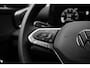 Volkswagen T-Roc 1.5 eTsi Life First Edition | Achterbank in delen neerklapbaar | Achteruitrijcamera | Alarmsysteem