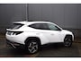Hyundai Tucson 1.6 T-GDI MHEV Premium | Stoelventilatie/verwarming | Trekhaak | Elektrisch bedienbare achterklep |