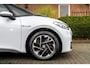 Volkswagen ID.3 First 58 kWh 350 Km Actieradius BTW 1e Eig Adaptive Sfeerverlichting Stoelverwarming 18''