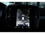 Volvo XC40 1.5 T5 Plug-in R-Design Pano H&K 360 El.Haak ACC Keyless 19” Stuur/Stoelverwarming