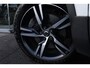 Volvo XC40 1.5 T5 Plug-in R-Design Pano H&K 360 El.Haak ACC Keyless 19” Stuur/Stoelverwarming