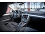 Volkswagen Passat Variant 1.5 TSI Highline | Automaat | Adaptieve cruise control | Stoel Verwarming | Parkeer hulp |