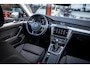 Volkswagen Passat Variant 1.5 TSI Highline | Automaat | Adaptieve cruise control | Stoel Verwarming | Parkeer hulp |