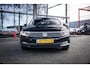 Volkswagen Passat Variant 1.5 TSI Highline | Automaat | Adaptieve cruise control | Stoel Verwarming | Parkeer hulp |