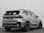 BMW X1 18i M-Sport | Panorama | Sportstoelen | Keyless-Entry | Sfeerverlichting | Achteruitrij-Camera | Carplay | Full-LED | Black-Optic | Getint Glas | Stoelverwarming | Draadloos Laden |