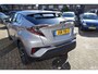 Toyota C-HR 1.8 Hybrid Dynamic ,Led ,Navi PDC ,Getinte ramen, Stuur verwarming , Multi funct. stuur, Camera systeem, Climatronic,