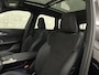 BMW X1 18i M-Sport | Panorama | Sportstoelen | Keyless-Entry | Sfeerverlichting | Achteruitrij-Camera | Carplay | Full-LED | Black-Optic | Getint Glas | Stoelverwarming | Draadloos Laden |
