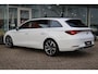 SEAT Leon Sportstourer 1.5 FR TSI 150pk | Camera | Cruise | Trekhaak | Climate | Sfeer | Stoelverwarming | LED