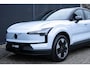 Volvo EX30 Single Motor Plus Europa 51 kWh Afneembare trekhaak | Stuur & Stoelverwarming | Elektrisch verstelbare stoelen | Dak in hoogglans zwart | Apple Car Play