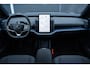 Volvo EX30 Single Motor Plus Europa 51 kWh | Semi-elektrische trekhaak | Stuur & Stoelverwarming | Elektrisch verstelbare stoelen | Dak in hoogglans zwart | Apple Car Play