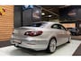 Volkswagen Passat CC 2.0 TSI DSG R-Line Vol opties! Navi! Cruise! Dak! Trekhaak!