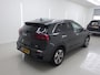 Kia Niro EV DYNAMICPLUSLINE 64 KWH I 3-FASE I SCHUIF/KANTELDAK I 100% SOH