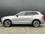 Volvo XC60 2.0 T6 Plug-in hybrid AWD Plus Dark 360 Camera / Head-up display / Harman Kardon audio / Panorama dak / stoel- en stuurverwarming / leer