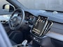 Volvo XC90 2.0 T8 Plug-in hybrid AWD Ultra Dark Exec. Ed. Panorama dak / Luchtvering / Bowers& Wilkins audio / Head-up display / Geventileerd leder met massagefunctie voorstoelen / Nubuck hemelbekl. / 22 inch wielen