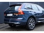 Volvo XC60 2.0 T6 Plug-in hybrid AWD Ultimate Bright | Luchtvering | semi Elec. inklapbare trekhaak | Blond Moriitz Leder |  4 camera's | Alarm klasse III af-fabriek|
