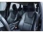 Volvo V40 T2 Polar+ | Zwart Lederen Bekleding | Fullmap Navigatie | Stoelverwarming | Parkeercamera achter | Volvo on Call | Climate Control | Cruise Control |