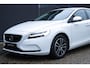 Volvo V40 T2 Polar+ | Zwart Lederen Bekleding | Fullmap Navigatie | Stoelverwarming | Parkeercamera achter | Volvo on Call | Climate Control | Cruise Control |