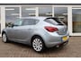 Opel Astra 1.4 Turbo Cosmo, Cruise Control, Airco, Navigatie, PDC A, Trekhaak, Prijs Is Rijklaar
