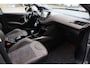 Peugeot 2008 1.6 VTi Féline, Cruise Control, Airco, Panoramadak, Navigatie, Trekhaak, PDC A, Prijs Is Rijklaar Inclusief 6 Maanden Garantie