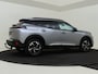 Peugeot 2008 1.2 PureTech 100 Allure | Benzine | Handgeschakeld | Zesversnellingsbak | Donker getint glas achter | Remote services | Regensensor | Cruise control | Automatisch dimmende binnenspiegel | Parkeersensoren |