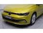 Volkswagen Golf 1.5 eTSI Life Business Stoel-en stuurverwarming Memory Apple Carplay PDC v+a