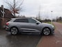 Audi E-tron 55 quattro Business edition Plus 95 kWh | Panoramadak | Apple Carplay | Trekhaak | Parkeersensoren | Adaptieve Cruise Control |