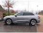 Audi E-tron 55 quattro Business edition Plus 95 kWh | Panoramadak | Apple Carplay | Trekhaak | Parkeersensoren | Adaptieve Cruise Control |