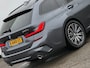 BMW 3-Serie Touring 330e High Executive Sportvelgen | LED | M Sport | Stoelverwarming | Camera | Leer | Adaptive Cruise | Clima !!