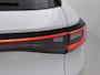 Volkswagen ID.4 First 77 kWh 204 PK | Automaat | Navigatie | Stoelverwarming | Camera | Stuurverwarming | Apple Carplay | Android Auto | Climatronic | Instelbare rijprofielen | LED | 20" Lichtmetalen velgen |