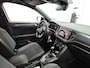Volkswagen T-Roc 1.5 TSI Sport 150 PK| Origineel Nederlands | 1e Eigenaar | ArtVelours Bekleding | R-Line Exterieur- En Interieurpakket | Digitale Cockpit Pro | Achterklep Elektrisch