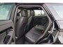 Land Rover Range Rover Evoque P270e PHEV AWD Business Edition | Schuif Kantel Dak | Black Pack | Stoel Verwarming |