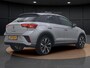 Volkswagen T-Roc 1.5 TSI DSG R-Line | Pano Dak | Black Style | 19" Misano | Side Assist | Keyless | Camera |