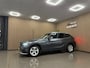 BMW X1 SDrive20i Limited Series * Automaat / Navigatie / Trekhaak / NL Auto *