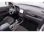 Mitsubishi Outlander 2.4 PHEV Intense+ Schuif-/kanteldak Trekhaak Dodehoek