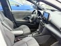 Toyota Yaris Cross 1.5 Hybrid Adventure AWD Automaat Panoramadak, Dodehoekdetectie, Stoelverwarming, Parkeersensoren voor + achter, Achteruitrijcamera, Head-up display, JBL
