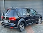 Volkswagen Cross Touran 1.4 TSI Highline Cruise Control | Navi | Lmv