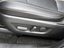 Mazda CX-80 2.5 e-SkyActiv PHEV Homura Plus | RIJKLAAR INCLUSIEF AFLEVERPAKKET TWV 799,- | Panorama-dak | 7-zitplaatsen | Leder int. | Gratis-museum-arrangement