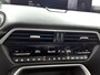 Mazda CX-80 2.5 e-SkyActiv PHEV Homura Plus | RIJKLAAR INCLUSIEF AFLEVERPAKKET TWV 799,- | Panorama-dak | 7-zitplaatsen | Leder int. | Gratis-museum-arrangement