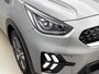Kia Niro Hybrid 1.6 GDi PHEV DynamicPlusLine Stoel-Stuurverwarming | Full LED | Draadloos Telefoon opladen Interesse in dit voertuig? Neem contact op met Mazda Eindhoven, uitsluitend te bezoeken op afspraak.