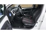 Peugeot 108 1.0 68pk e-VTi Allure 5Drs Keyless 16inch LM Groot scherm Clima Achteruitrijcamera *NL auto* 69645km!