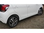 Peugeot 108 1.0 68pk e-VTi Allure 5Drs Keyless 16inch LM Groot scherm Clima Achteruitrijcamera *NL auto* 69645km!